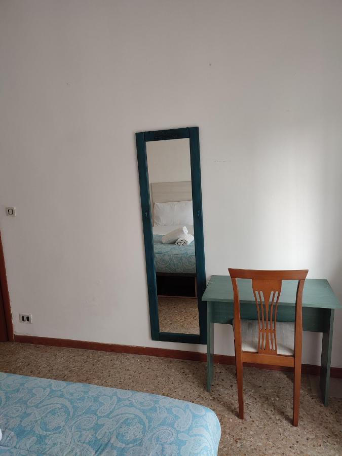 Le Golosine Fiera Rooms Verona Exterior foto
